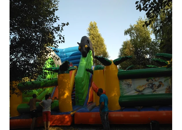 Фото 1 - Надувний комплекс Мауглі 4
